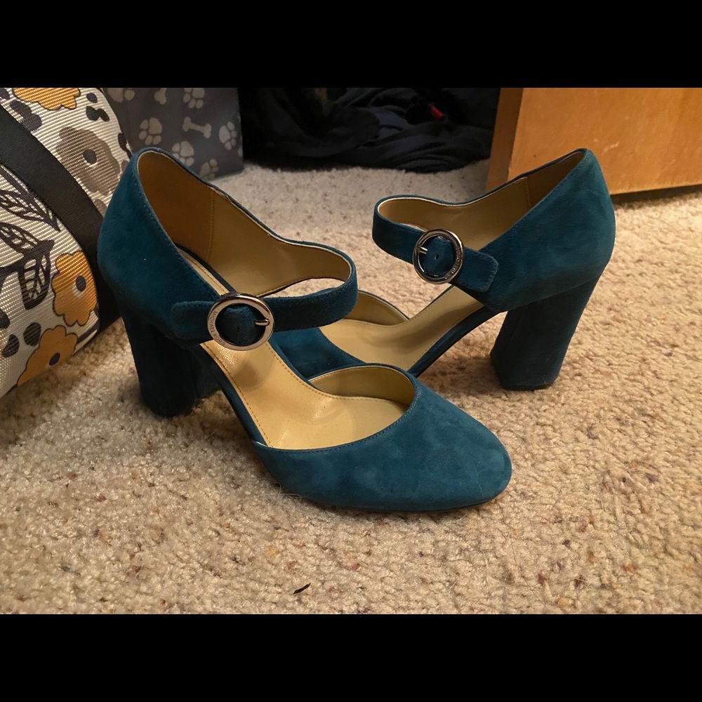 Micheal Kors heels